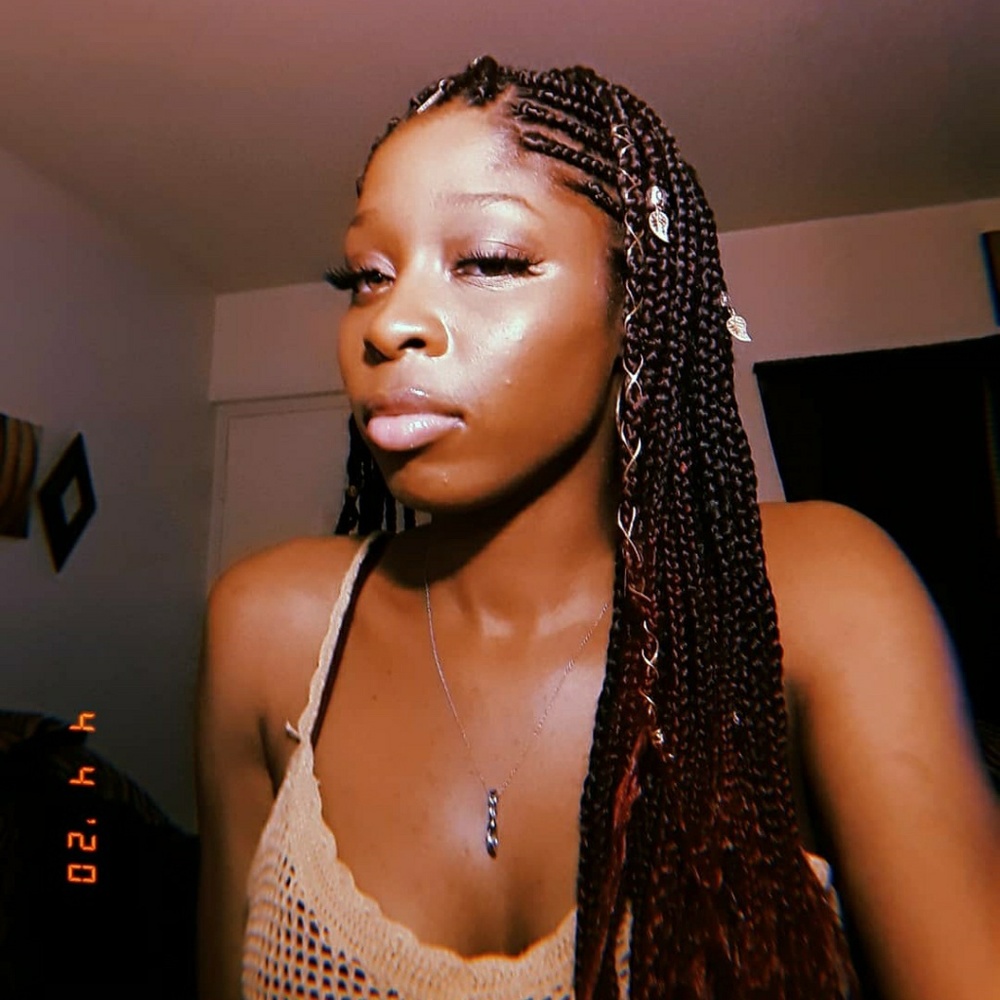 Meet your Posher, Joia